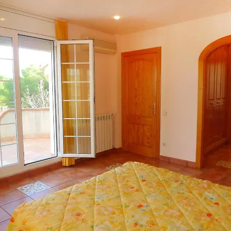 Caleta By Interhome * Les Tres Cales